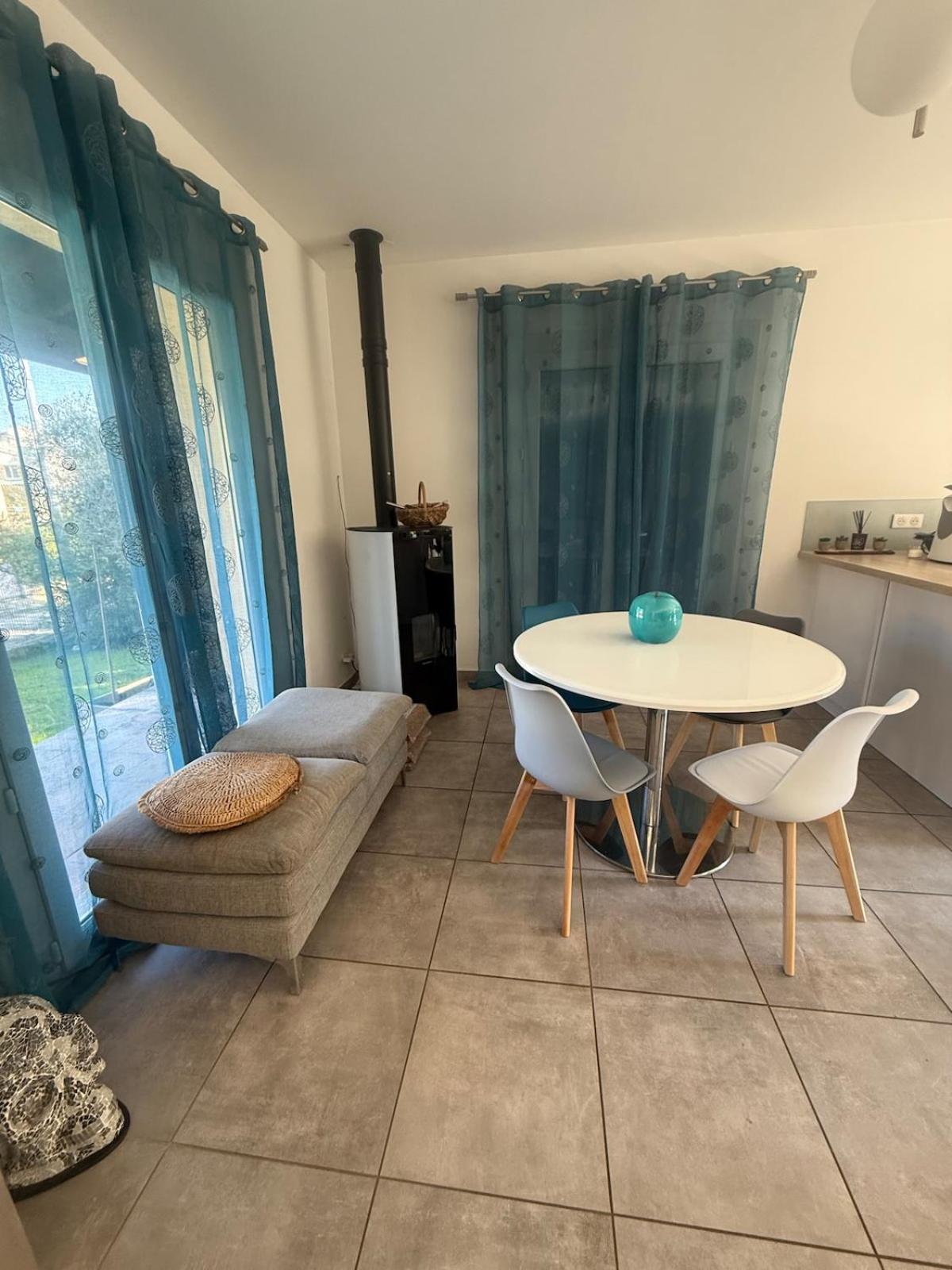 Le Havre De Paix En Garrigue 4 Chambres 3 Sdb Piscine Bezouce 외부 사진